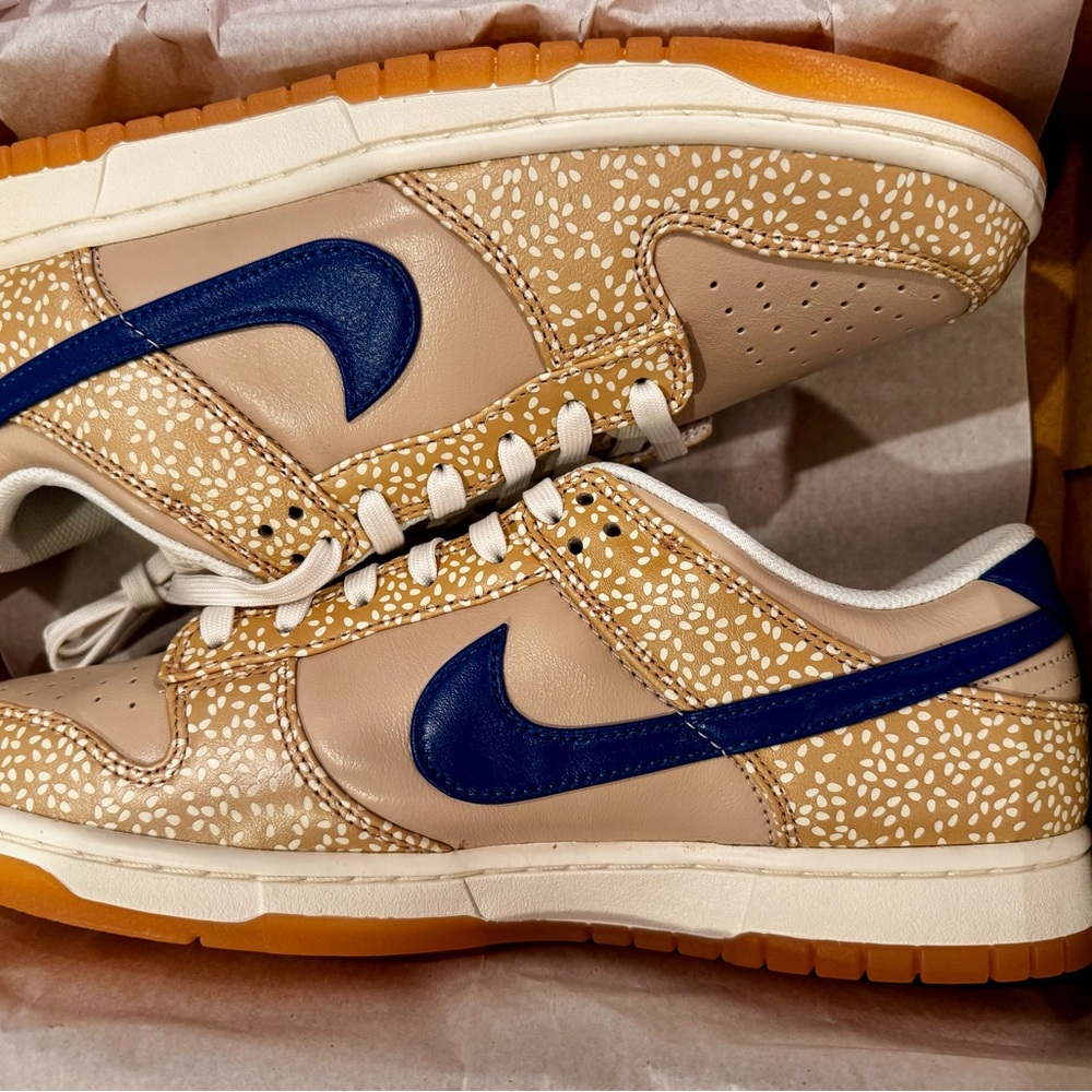 Nike Dunks Montreal Bagel Sesame